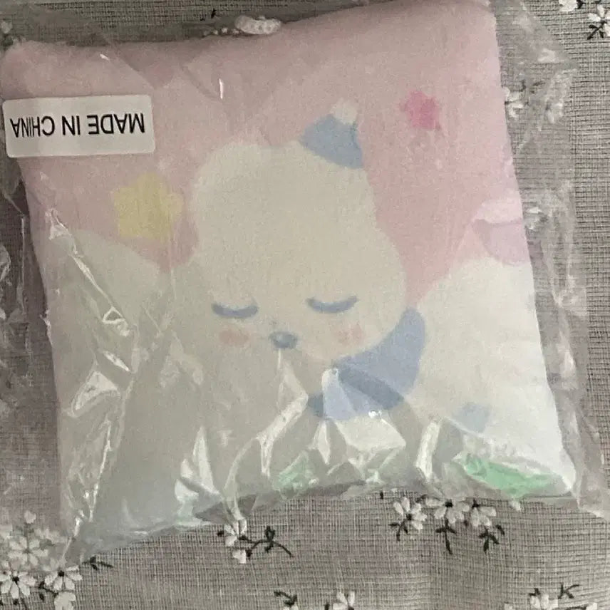 [BUNJANG] HA:TO Seulgi Cushion Keyring / 하또 쿠션키링 미개봉 도영
