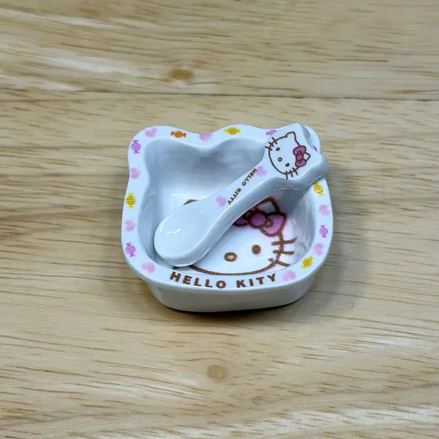 [BUNJANG] Miniature Kitty Cereal Bowl with Spoon Set / 미니어쳐 키티 시리얼 그릇