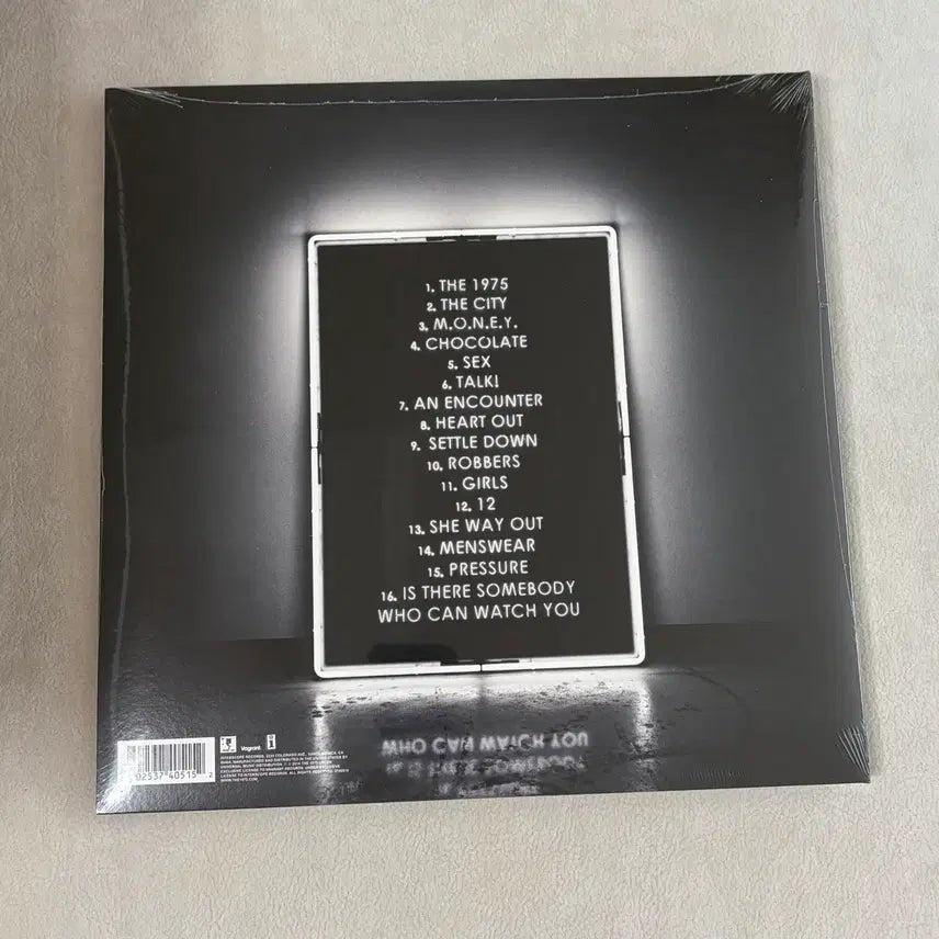 [BUNJANG] The 1975 - The 1975 (1st Album) [Sealed] / (미개봉) the 1975 lp 1집