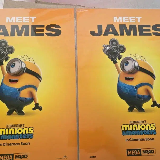 [BUNJANG] Minions &amp; Monsters MEGA MX4D Poster (A3, Post-processing) / 미니언즈&amp;몬스터즈 MEGA MX4D 포스터 (A3,후가공) 팝니다