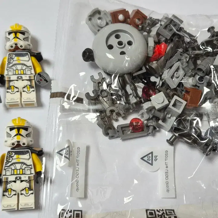 [BUNJANG] LEGO Star Wars Clone Trooper &amp; Droid Bundle Set / 레고 스타워즈 클론 트루퍼 &amp; 드로이드 일괄