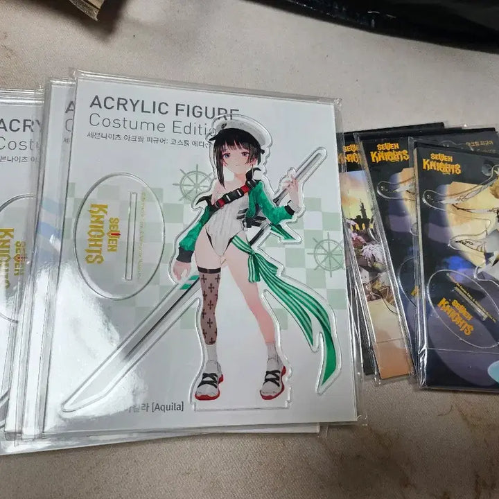 [BUNJANG] Senary Juri / Rachel Acrylic Stand / [급처] 세나리 쥬리 / 레이첼 아크릴 스탠드
