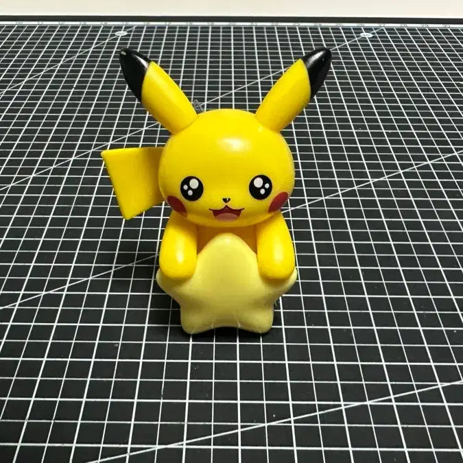[BUNJANG] Pokemon Pikachu LED Star Plush Doll / 포켓몬스터 피카츄 LED별 인형 판매합니다
