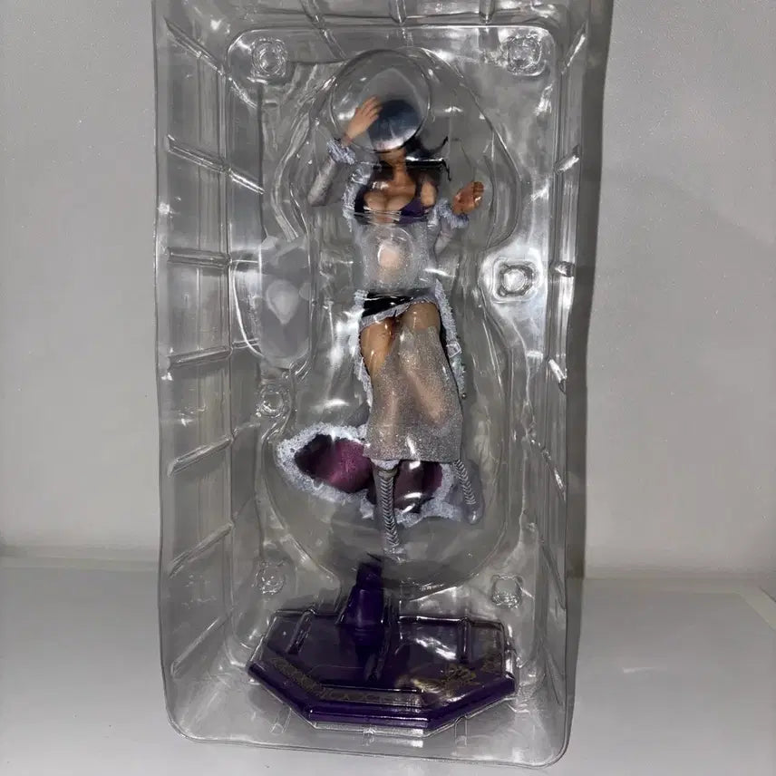 [BUNJANG] One Piece Nico Robin Ms. All Sunday POP Memories Playback Figure First Edition / 원피스 니코 로빈 미스올선데이 POP 메모리즈 플레이백 피규어 초판