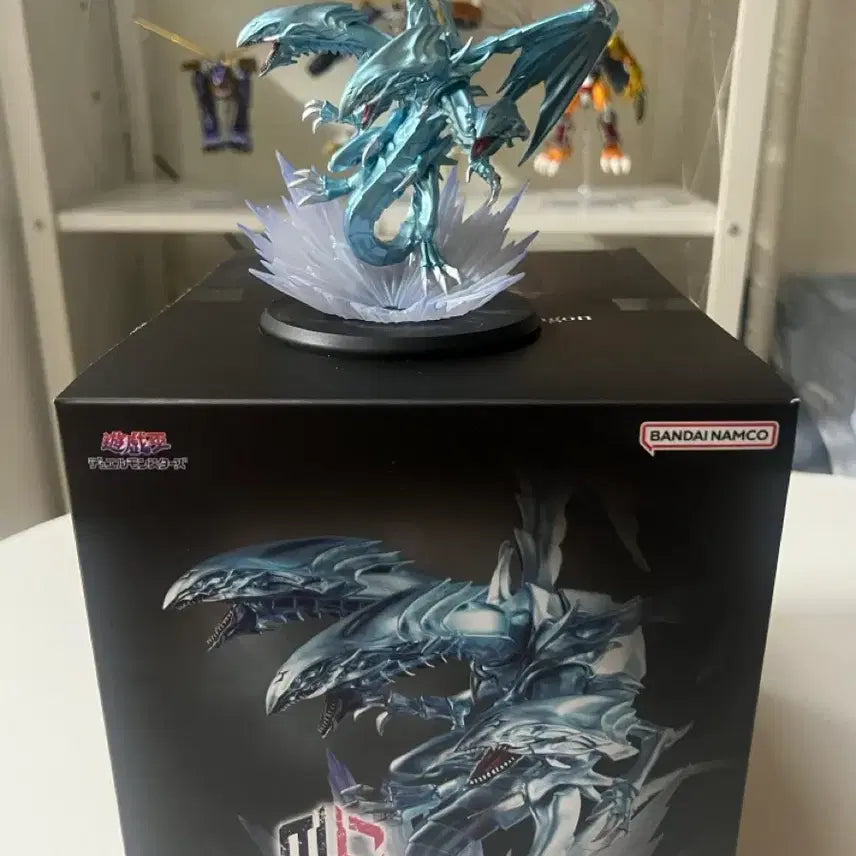 [BUNJANG] Yu-Gi-Oh! Monster Chronicle Blue-Eyes Ultimate Dragon Figure / 유희왕 몬스터 크로니클 궁극의 푸른눈의 백룡 피규어