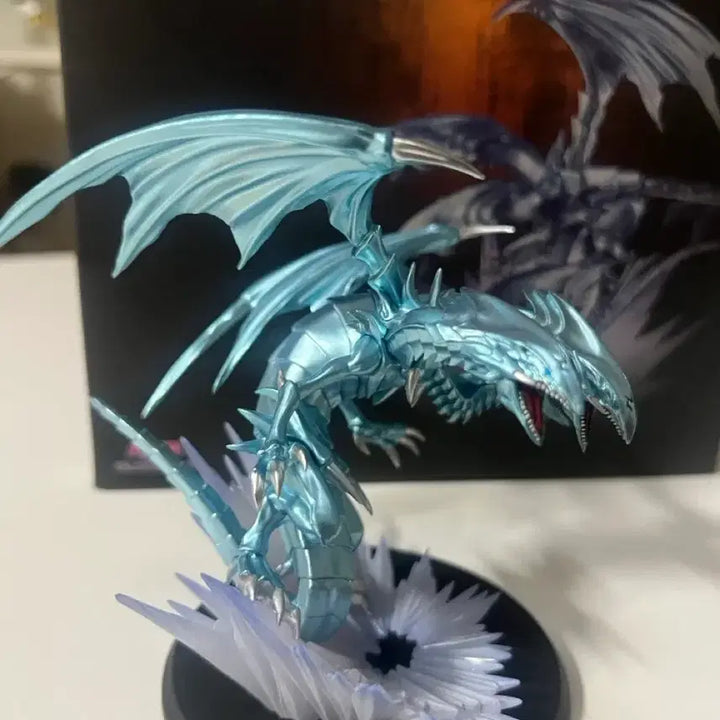 [BUNJANG] Yu-Gi-Oh! Monster Chronicle Blue-Eyes Ultimate Dragon Figure / 유희왕 몬스터 크로니클 궁극의 푸른눈의 백룡 피규어