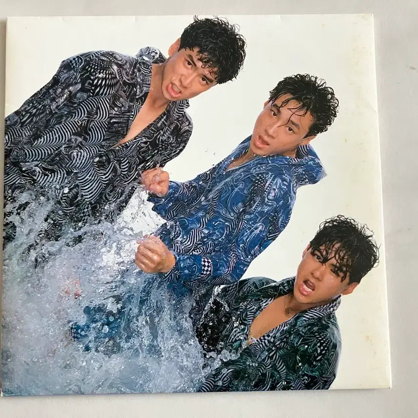 [BUNJANG] Shonentai 1st Album LP (1986) - Signed / [수입 희귀]일본원판 소년대 정규1집 LP 싸인앨범 SHONENTAI