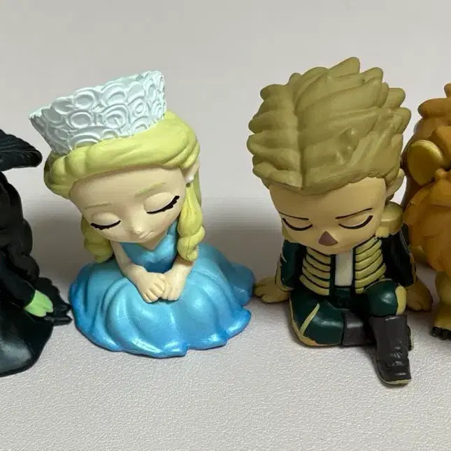 [BUNJANG] Wicked Figures Set of 4 / 위키드 피규어 4종 세트