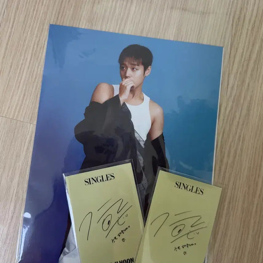 [BUNJANG] Park Ji Hoon Japan Singles Postcard Photocard Bundle Set / 박지훈 싱글즈 제펜 엽서,포카 판매