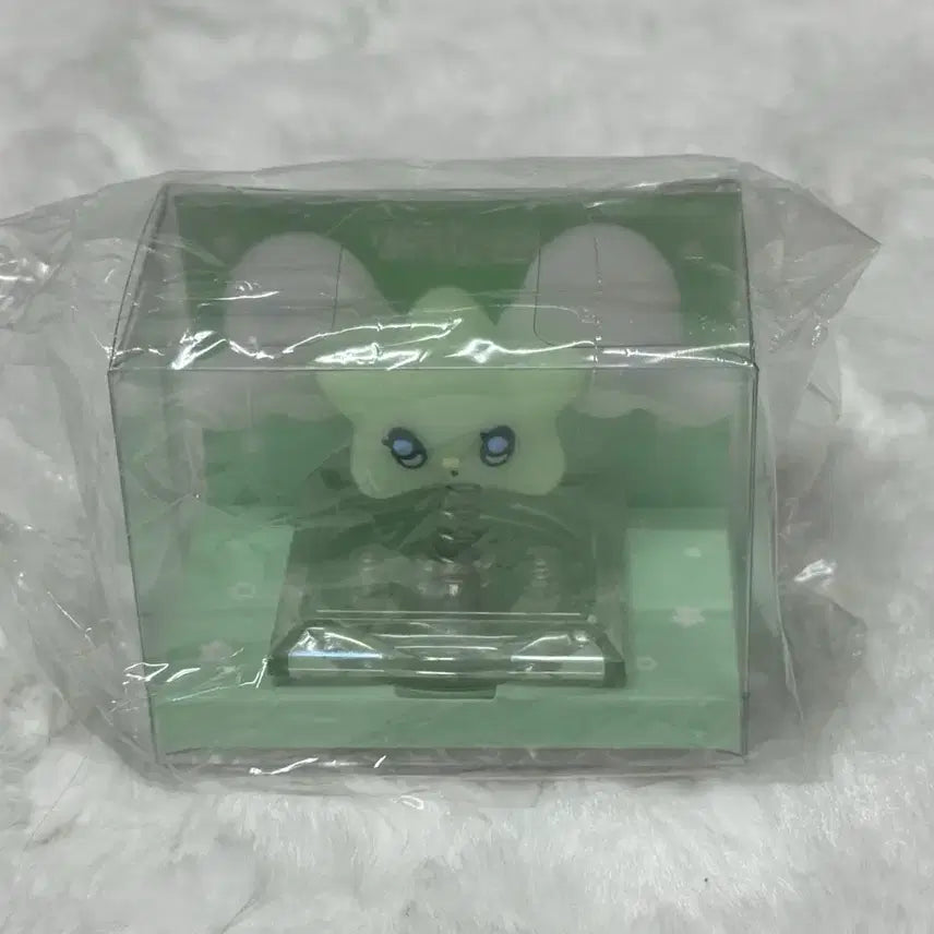 [BUNJANG] WeWish Lightstick Cap Charm Set / 위츄 캡참 미개봉 양도 위시 응원봉