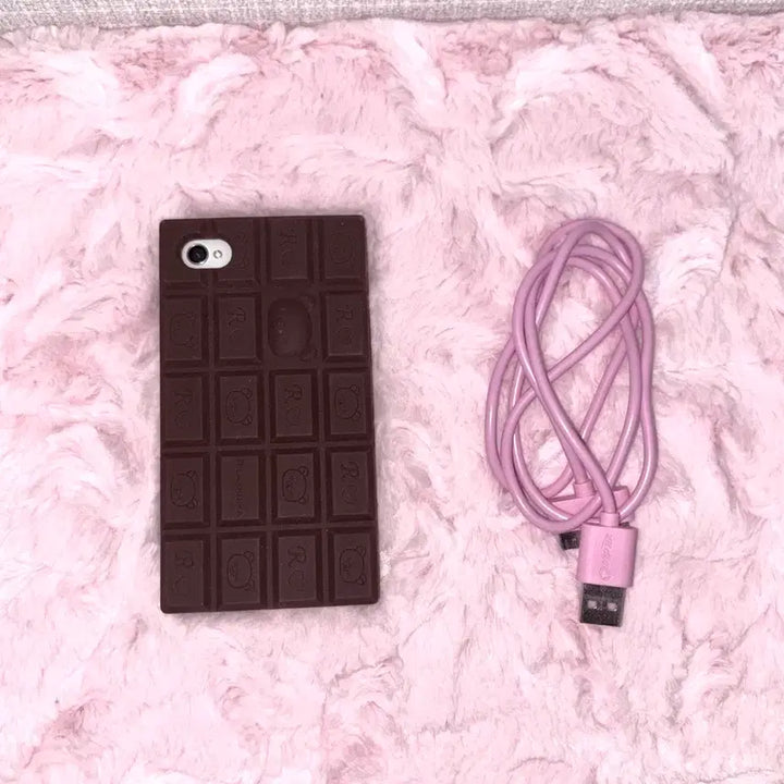 [BUNJANG] Rilakkuma Chocolate Case &amp; iPhone 4s Bundle / 리락쿠마 초콜릿 케이스 아이폰 4s 일괄 판매