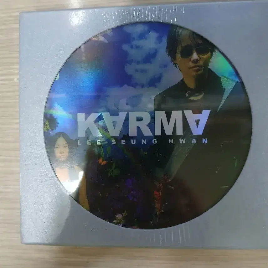 [BUNJANG] Lee Seung Hwan Karma Vinyl Unsealed CD / 이승환 Karma 비닐 미 개봉CD