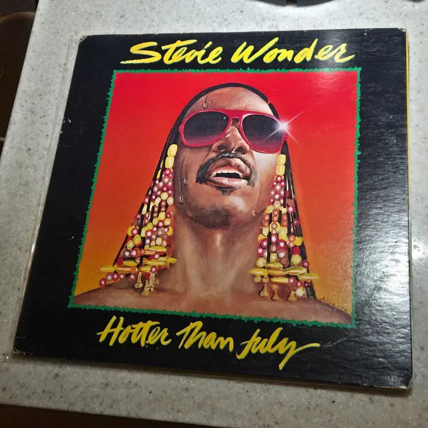 [BUNJANG] Stevie Wonder Hotter Than July LP / 스티비원더 LP - Hotter Than July