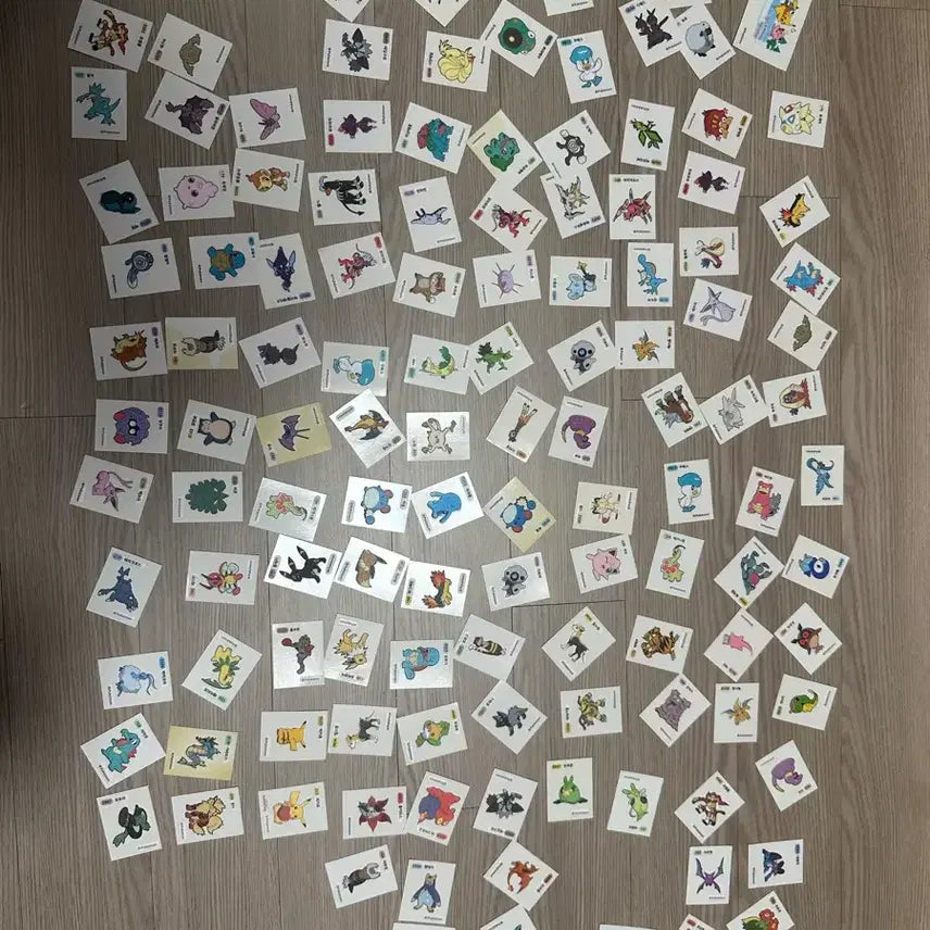 [BUNJANG] Pokemon Stickers Bundle Set (129 pcs, No Duplicates) / 포켓몬 띠부씰 129장 일괄판매 노중복