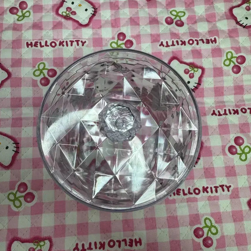 [BUNJANG] Sanrio Hello Kitty Tanning Kitty Canister Storage / 산리오 헬로키티 태닝 키티 캐니스터 보관함