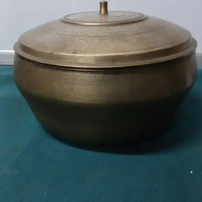 [BUNJANG] Antique Large Brass Rice Container / 옛날유기합밥통(대짜)