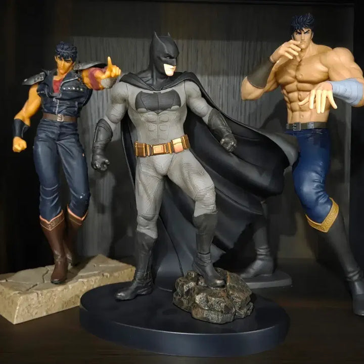 [BUNJANG] Fist of the North Star Kenshiro &amp; Batman Figure Set / 북두신권 켄 및 배트맨 피규어