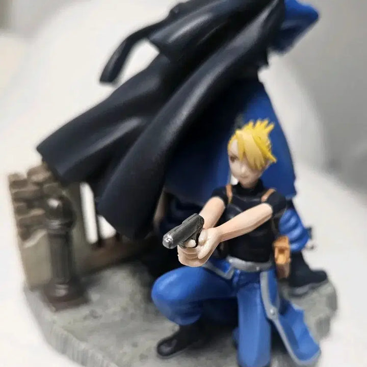 [BUNJANG] Fullmetal Alchemist Blue Book Figure &amp; Mustang Hawkeye Gacha Figure Bundle Set / [일괄]강철의 연금술사 블루북 피규어+머스탱 호크아이 가챠 피규어