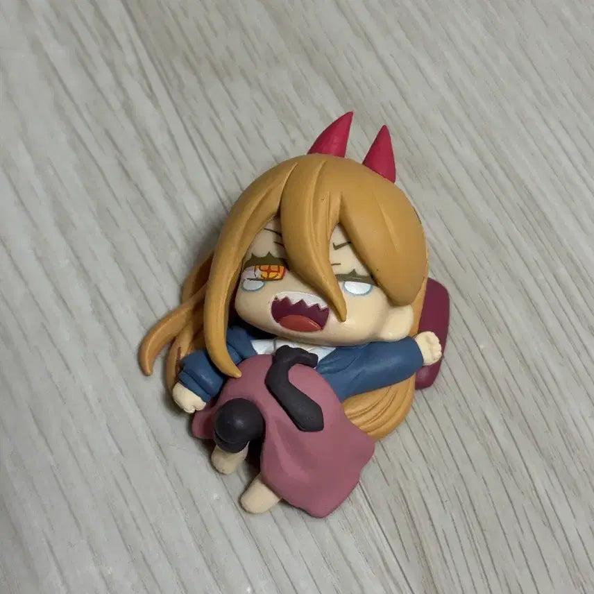 [BUNJANG] Chainsaw Man Power Onemutan Figure / 체인소맨 파워 오네무탄 피규어 가챠
