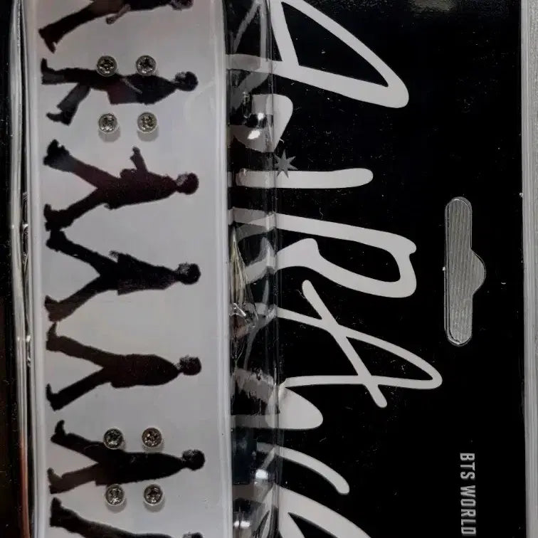 [BUNJANG] BTS Arirang Mini Skateboard Keyring / (새상품) BTS 아리랑 미니 스케이트보드 키링