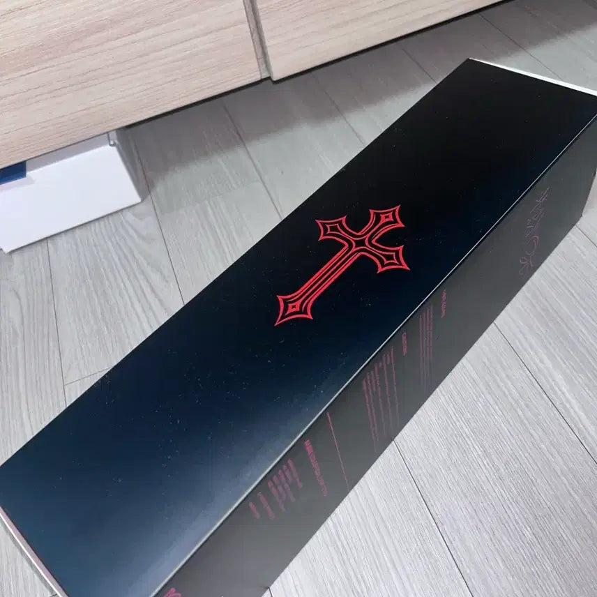 [BUNJANG] AKANE LIZE 2026 OVT. THE CALIBUR Lightstick / 2026 아카네 리제 응원봉 팝니다