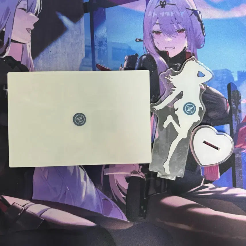 [BUNJANG] Kitagawa Marin Acrylic Block Stand / 그비돌 카페 콜라보 키타가와 마린 아크릴블록, 아크릴스탠드 판매