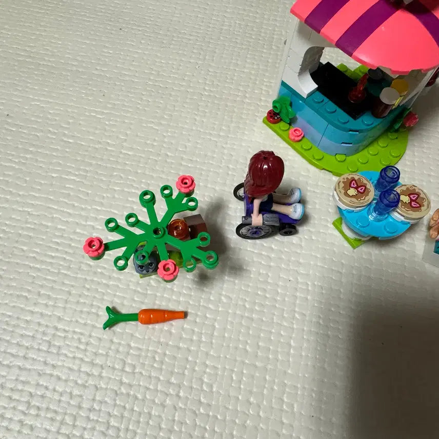 [BUNJANG] LEGO Friends 41753 Cafe Set / 레고 프렌즈 41753 카페