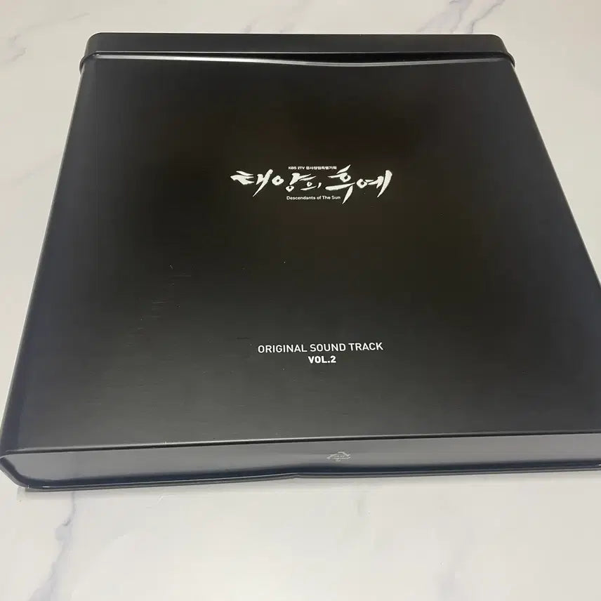 [BUNJANG] Descendants of the Sun OST Vol.2 180g 2LP Picture Disc Limited Edition / 태양의 후예 O.S.T Vol.2 [180g 2LP 픽쳐 디스크 한정반]