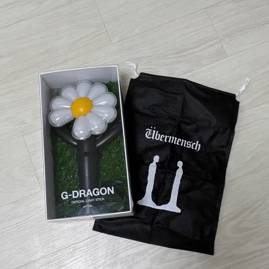 [BUNJANG] G-Dragon Daisy Bong Lightstick / 지드래곤 응원봉 데이지봉