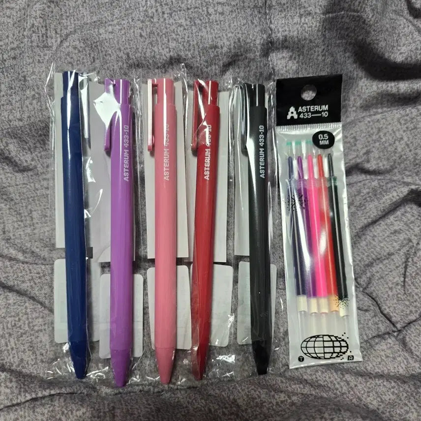 [BUNJANG] PLAVE Asterum Cafe Ballpoint Pen / 플레이브 십카페 볼펜