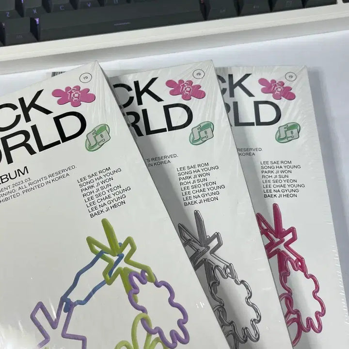 [BUNJANG] fromis_9 Unlock My World Album Sealed Set / 프로미스나인 언마월 앨범 미개봉 세트