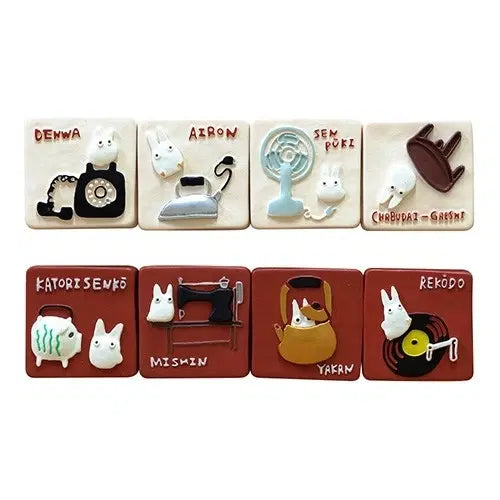 [BUNJANG] Studio Ghibli My Neighbor Totoro Retro Random Magnet / [할인] 지브리 토토로 고전 소토토로 레트로 랜덤 자석 마그넷