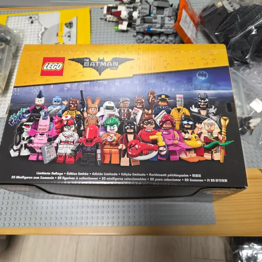 [BUNJANG] LEGO 71017 The Batman Movie Series 1 Box / 레고 71017 배트맨무비 시즌1 1박스 판매합니다.