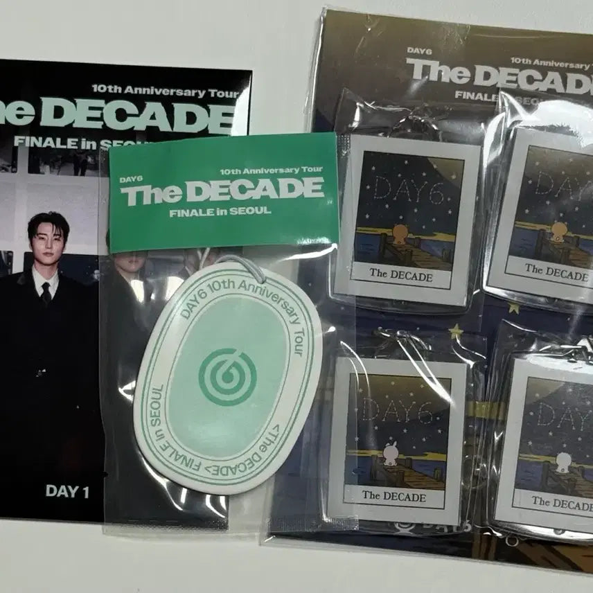 [BUNJANG] Day6 Decade Fanclub Gift First Concert Entry Gift / 데이식스 데케이드 팬클럽기프트, 첫콘 입장기프트
