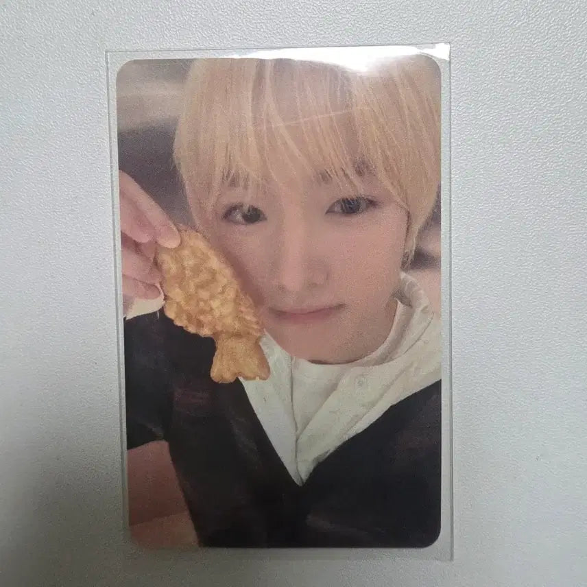 [BUNJANG] NCT WISH Sakuya Apple Music Bungeoppang Lucky Draw Photocard / 엔시티위시 사쿠야 애플뮤직 붕어빵 럭키드로우 포카