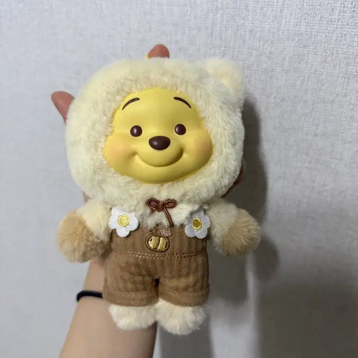 [BUNJANG] Winnie the Pooh Plush Keychain / 곰돌이푸 인형 키링 판매