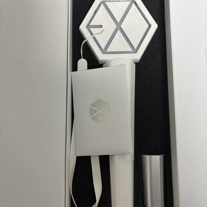 [BUNJANG] EXO EXO-L Bong Ver.1 Lightstick / 엑소 응원봉 에리디봉