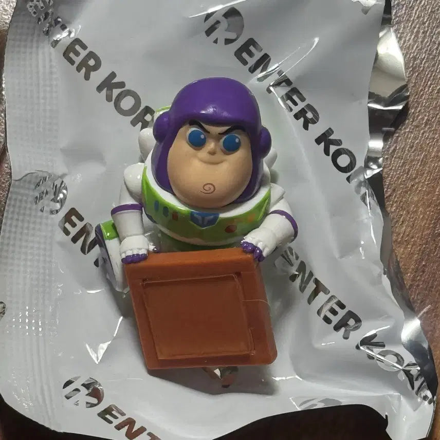 [BUNJANG] Toy Story Adventure Crew Peek-a-Boo Series Buzz Lightyear Figure (Unused) / (미사용)토이스토리 어드벤쳐 크루 피규어 까꿍시리즈 버즈 히퍼