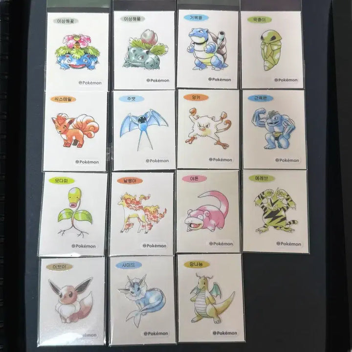 [BUNJANG] Pokemon 30th Anniversary Artwork Ttibu Seal (Pink Check) / (균일가)포켓몬 30주년 아트웍 띠부씰