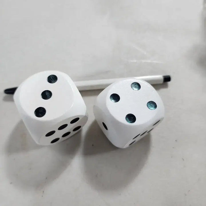 [BUNJANG] 4cm Wooden Dice Set (2 pcs) / 4cm 나무주사위 2개에10000원