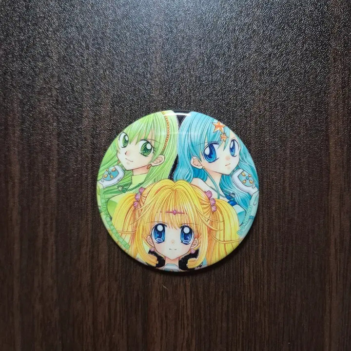 [BUNJANG] Peach Peach Pitch Pitch Vintage Style Can Badge / 피치피치핏치 캔뱃지 일본 고전미소녀 빈티지 스타일