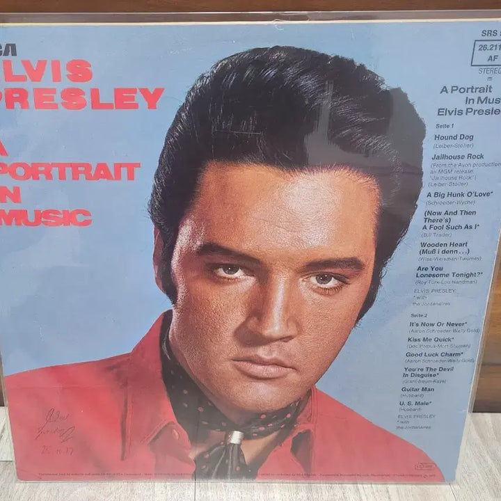 [BUNJANG] Elvis Presley Signed LP / 엘비스 프레슬리lp(싸인반)