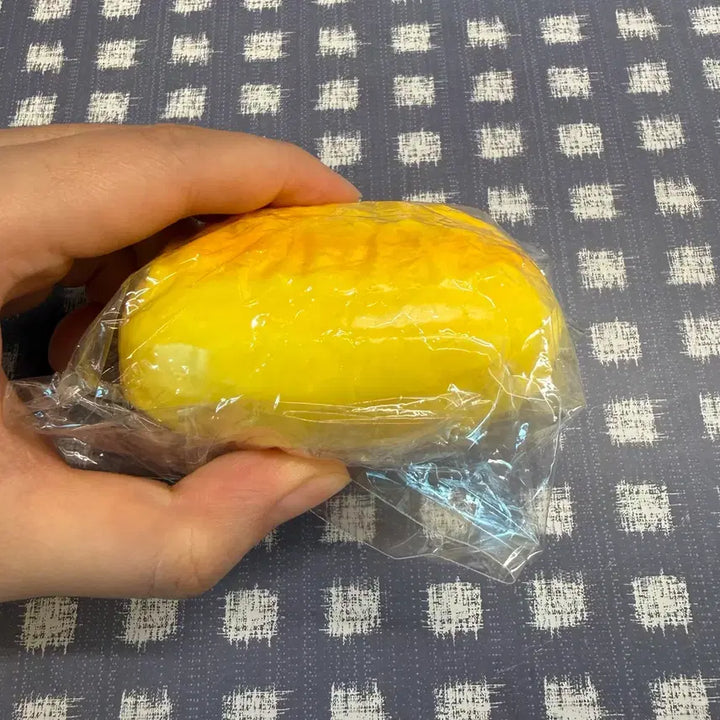 [BUNJANG] Fried Bread Crunch Mallangi Sullangi Toy / 직구 튀김빵 크런치 말랑이 슬랑이