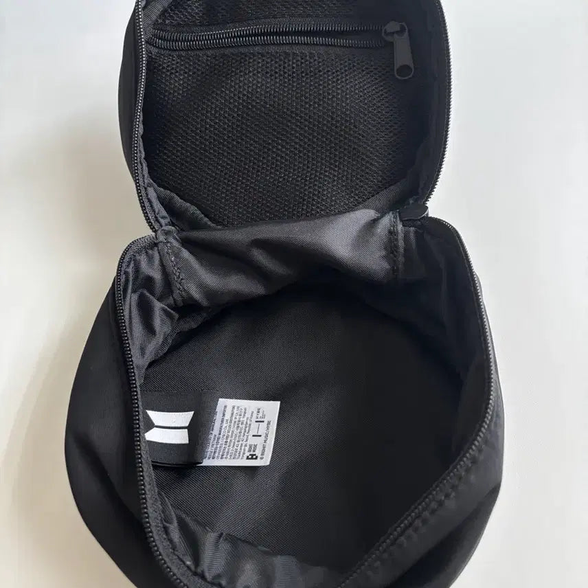 [BUNJANG] BTS Dynamite Official Pouch / BTS 방탄소년단 다이너마이트 정품파우치 수납 여행소품 화장품파우치