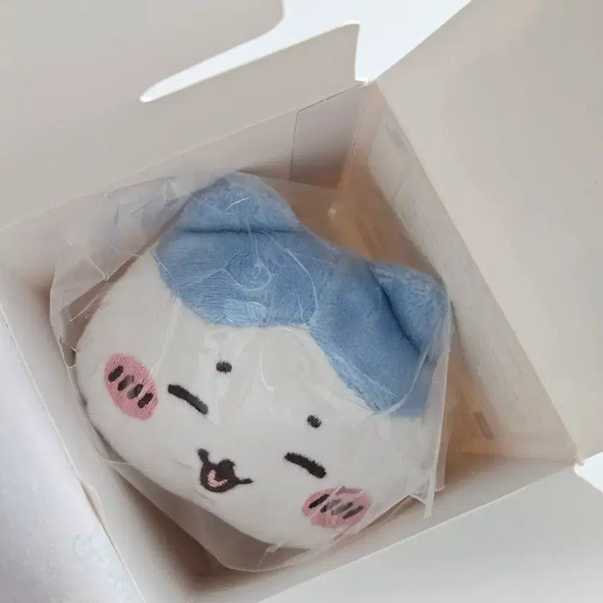 [BUNJANG] Chiikawa Neso Berry Plush Parade Box Vol. 2 Gacha - Hachiware / 새상품) 치이카와 먼작귀 네소베리 봉제 인형 퍼레이드 박스 2탄 가챠 - 하치와레