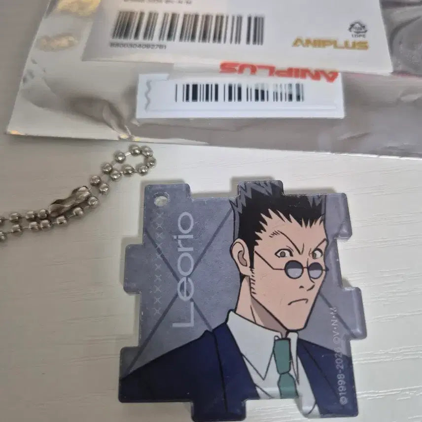 [BUNJANG] Hunter x Hunter Leorio Puzzle Acrylic Keychain / [콜라보카페] 헌터헌터 레오리오 퍼즐 아크릴 키링