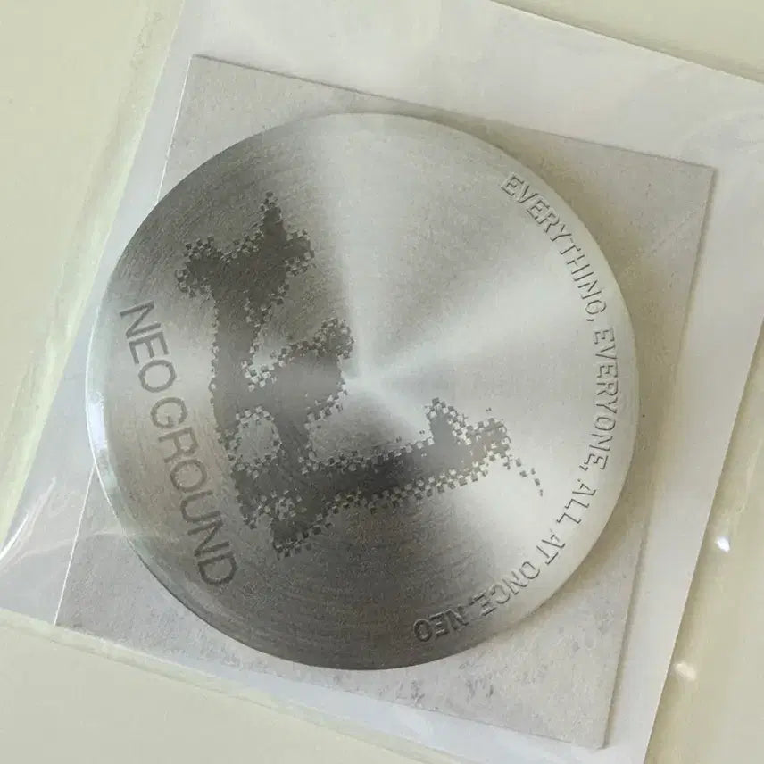[BUNJANG] NCT Neo City: Japan 10th Anniversary Pop-up Neo Ground Admission Badge Sion / NCT 10주년 팝업 네오그라운드 입장 뱃지 시온