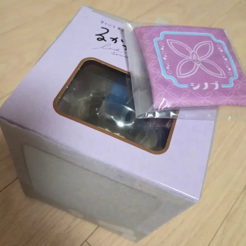 [BUNJANG] Demon Slayer Shinobu Banggeut Look Up Sealed Special Cushion / 미개봉)특전O 시노부 방긋 룩업 판매 귀멸의 칼날