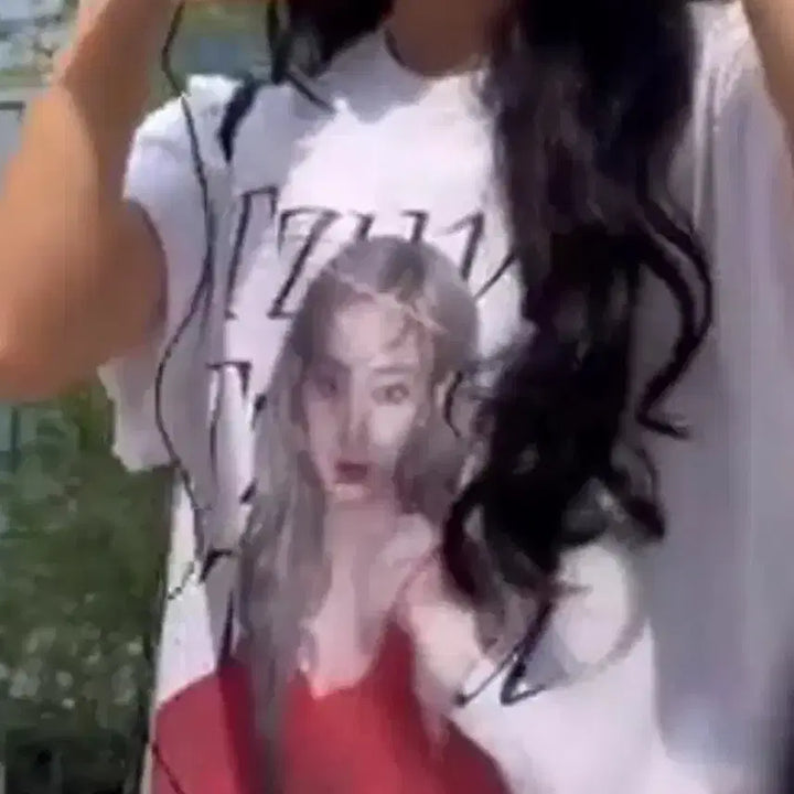 [BUNJANG] Twice Tzuyu Solo T-Shirt L Size / 트와이스 쯔위 솔로 티셔츠