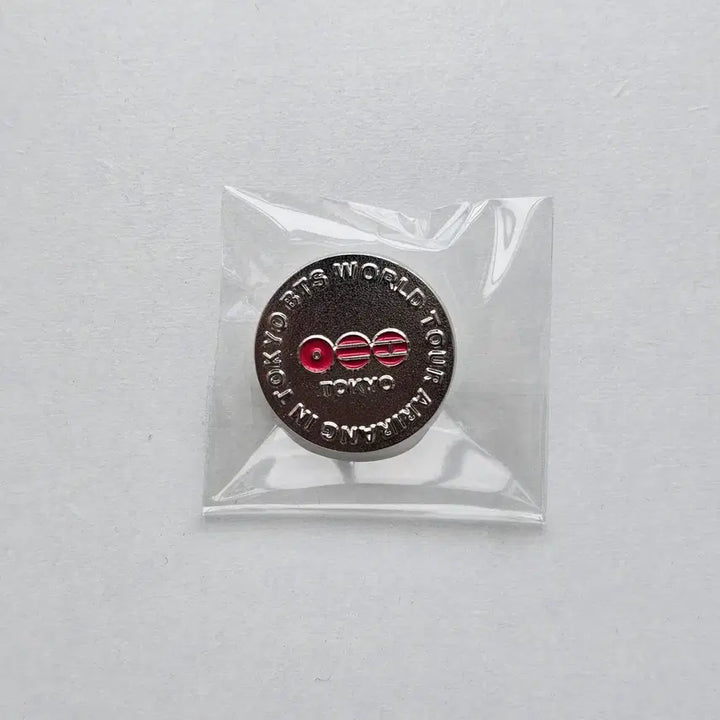 [BUNJANG] BTS World Tour Tokyo Dome Limited Edition Badge / BTS 방탄 아리랑 월드투어 도쿄돔 한정 뱃지